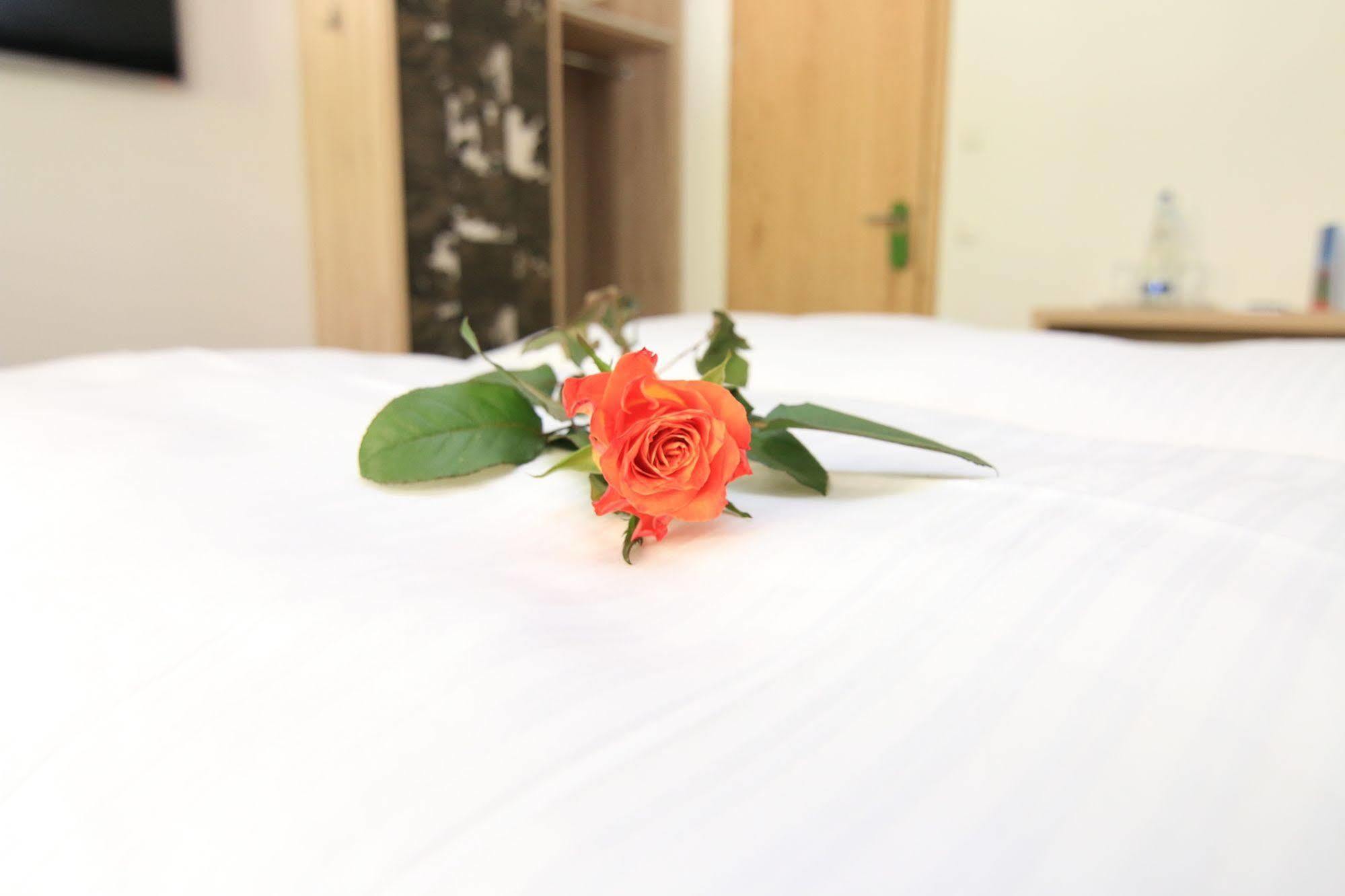 Alpinhotel เบิร์ชเทสกาเดน ภายนอก รูปภาพ